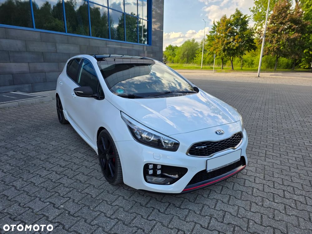 Kia Ceed 1.6 T-GDI GT-Track - 20