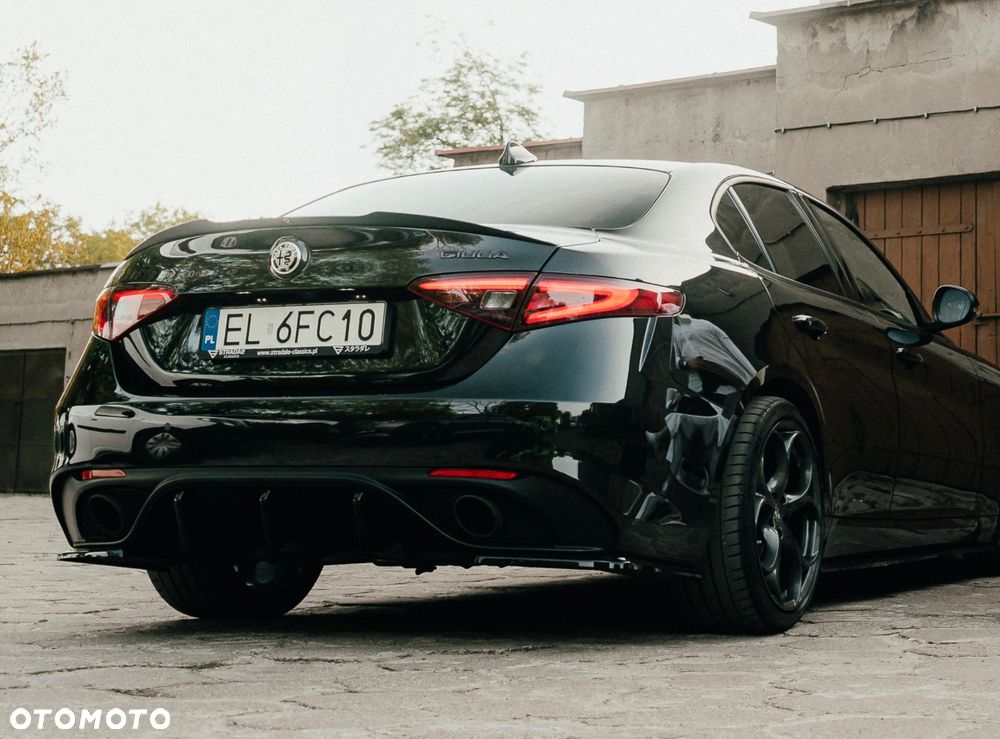 Alfa Romeo Giulia 2.0 Turbo Veloce - 2