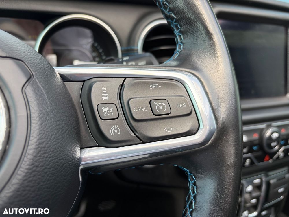 Jeep Wrangler 2.0 4xe AT8 PHEV Rubicon - 24