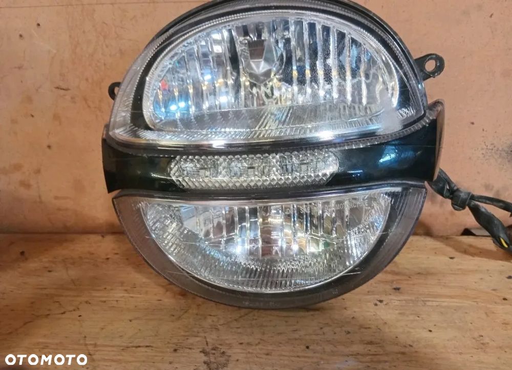 DUCATI DIAVEL REFLEKTOR LAMPA PRZÓD RAMKA