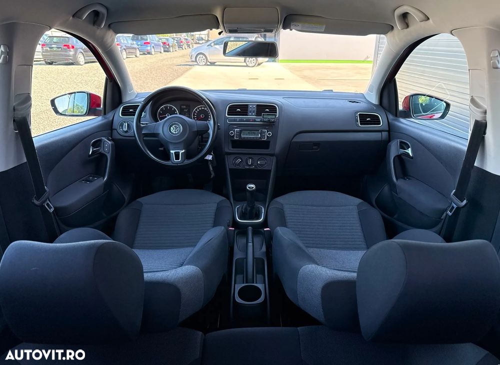 Volkswagen Polo 1.2 Attractive - 20