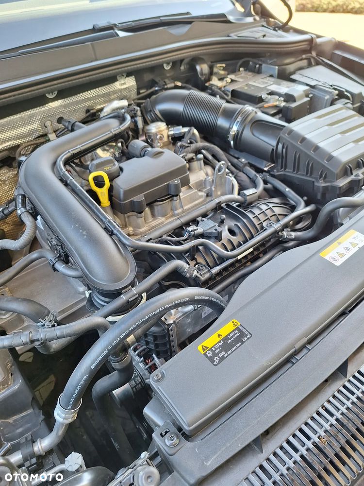 Volkswagen Golf - 14