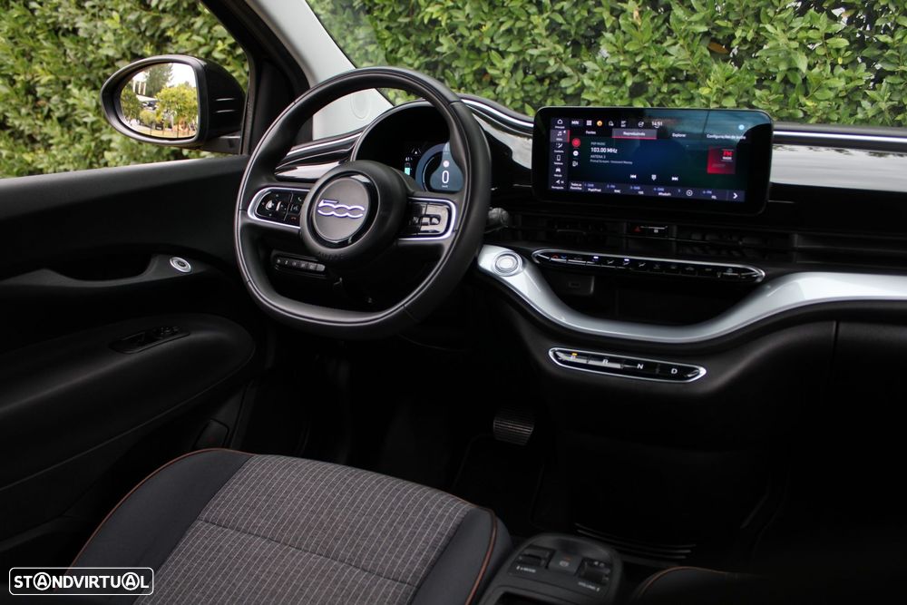 Fiat 500e C Icon - 22