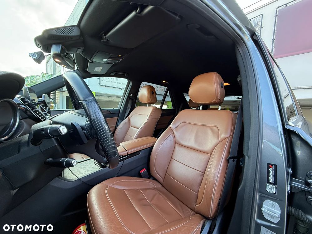 Mercedes-Benz GLE 250 d 4-Matic - 13