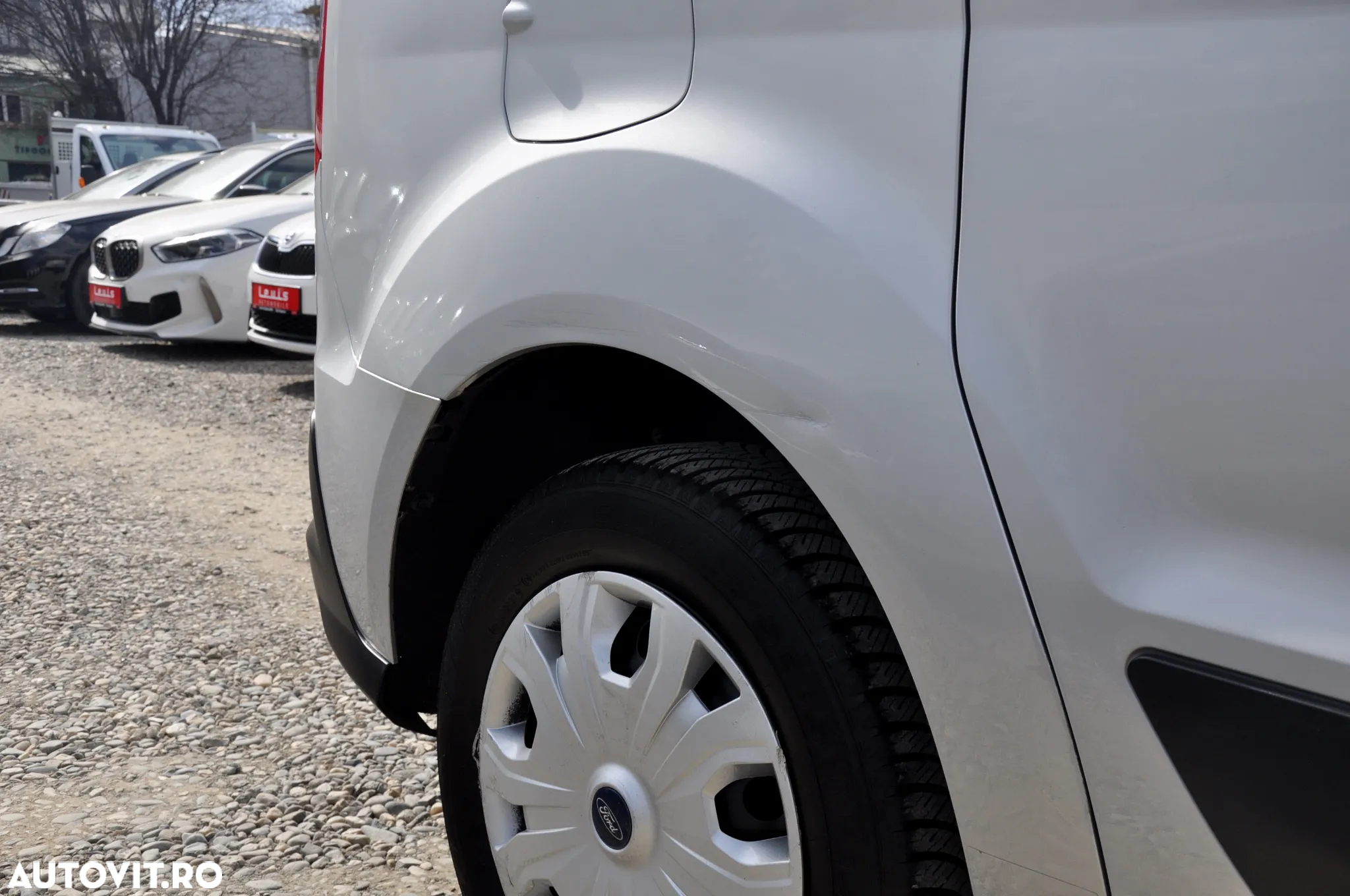 Ford Transit Connect L2H1 Van AUT. - 32