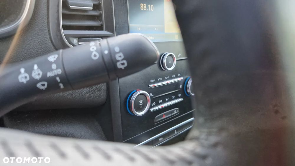 Renault Megane ENERGY dCi 110 EDC LIMITED - 16