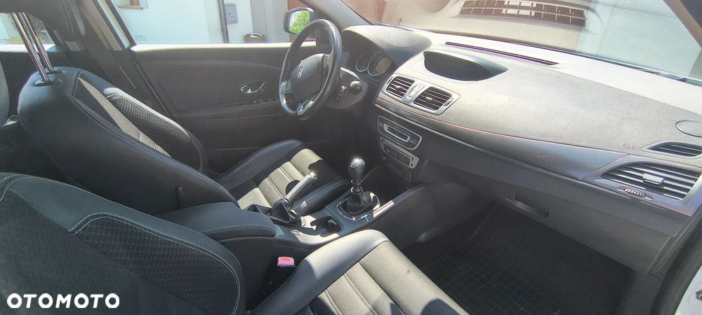 Renault Megane - 9