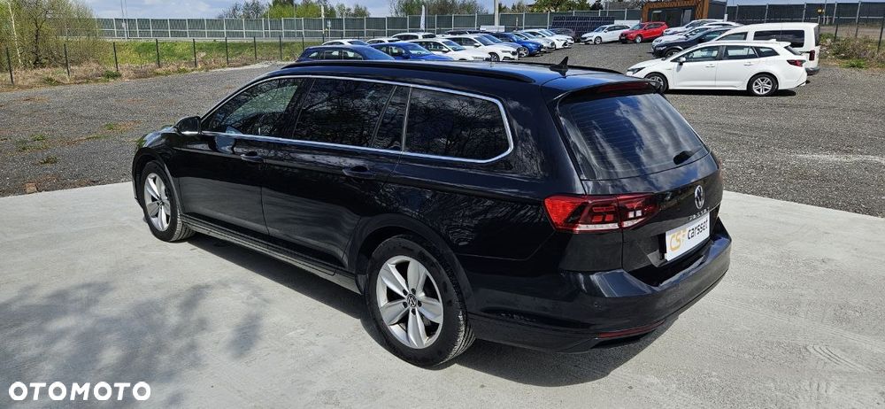 Volkswagen Passat Variant 2.0 TSI Business DSG - 13