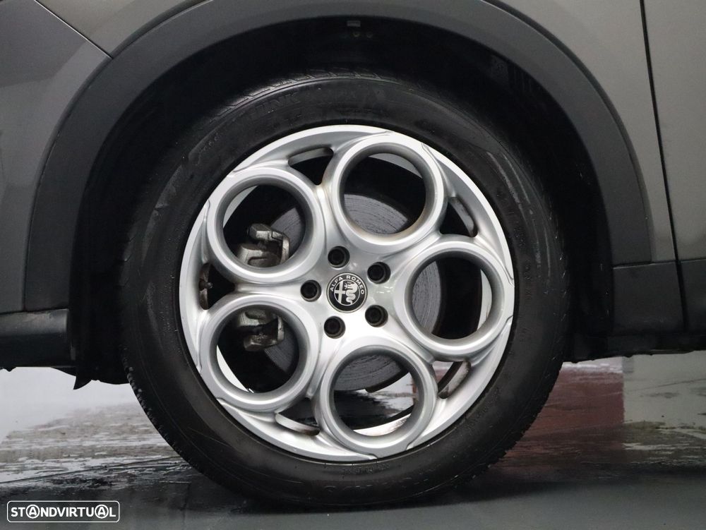 Alfa Romeo Tonale 1.5 Hybrid Sprint - 20