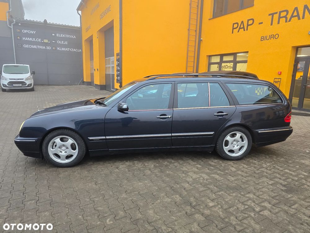 Mercedes-Benz Klasa E - 4