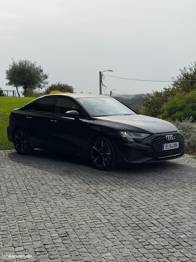 Audi A3 Limousine 30 TFSI S line S tronic - 2