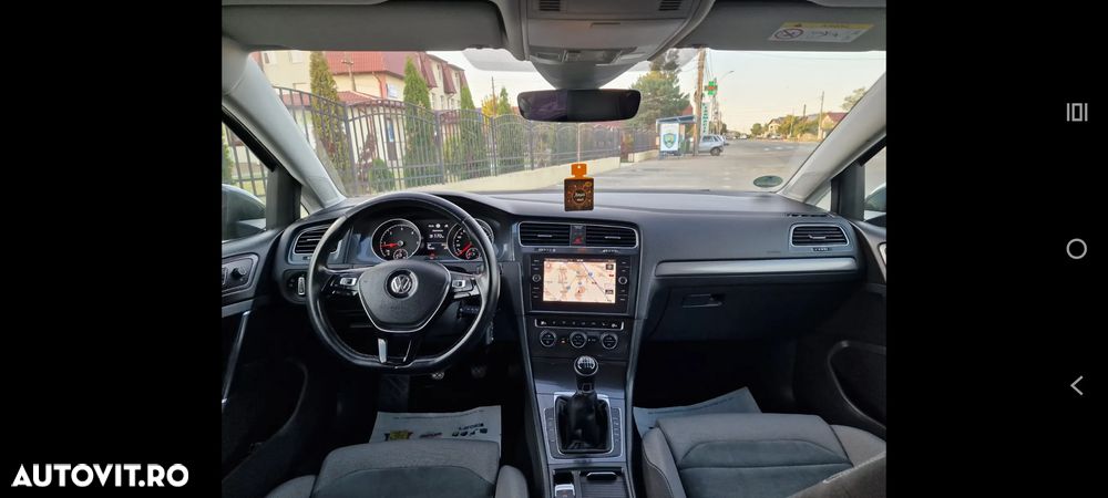 Volkswagen Golf 2.0 TDI SCR Highline - 8