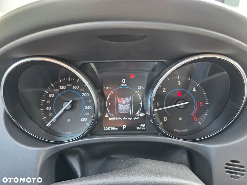 Jaguar XE E-Performance Pure - 12