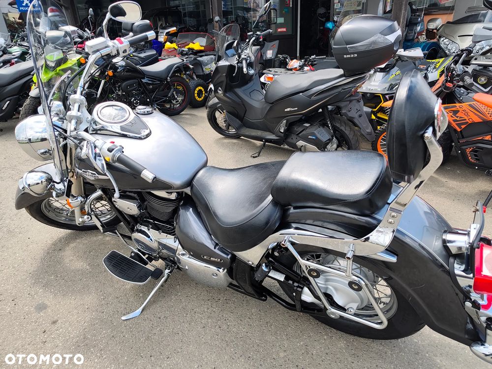 Suzuki VL 800 Volusia - Boulevard C50 - 6