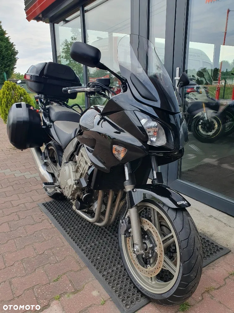 Honda CBF - 16