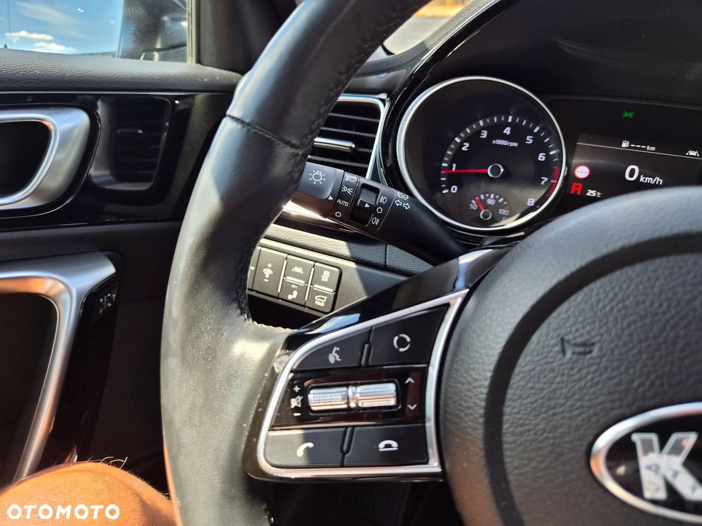 Kia Ceed 1.5 T-GDI DCT7 OPF Platinum Edition - 35