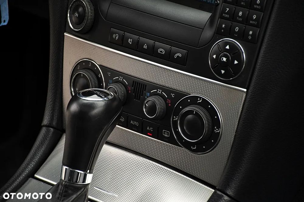 Mercedes-Benz CLK 320 CDI 7G-TRONIC Avantgarde - 37