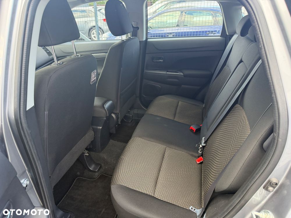 Mitsubishi ASX 1.6 2WD Diamant Edition - 26