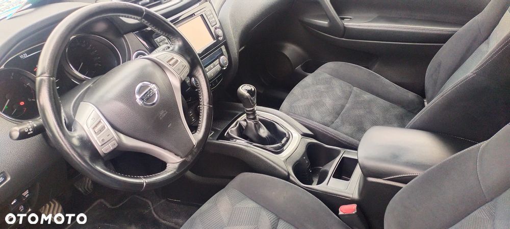 Nissan X-Trail 1.6 DCi ALL-MODE 4x4i N-Connecta - 22
