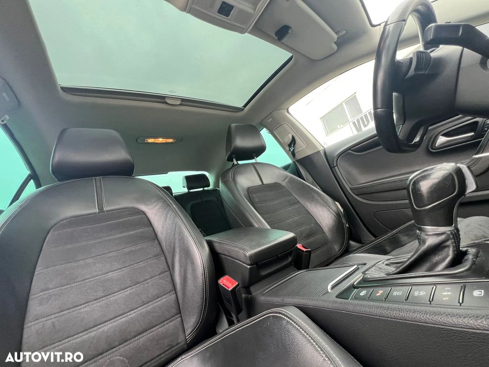 Volkswagen Passat 2.0 TDI DPF DSG R-Line Edition Plus - 23