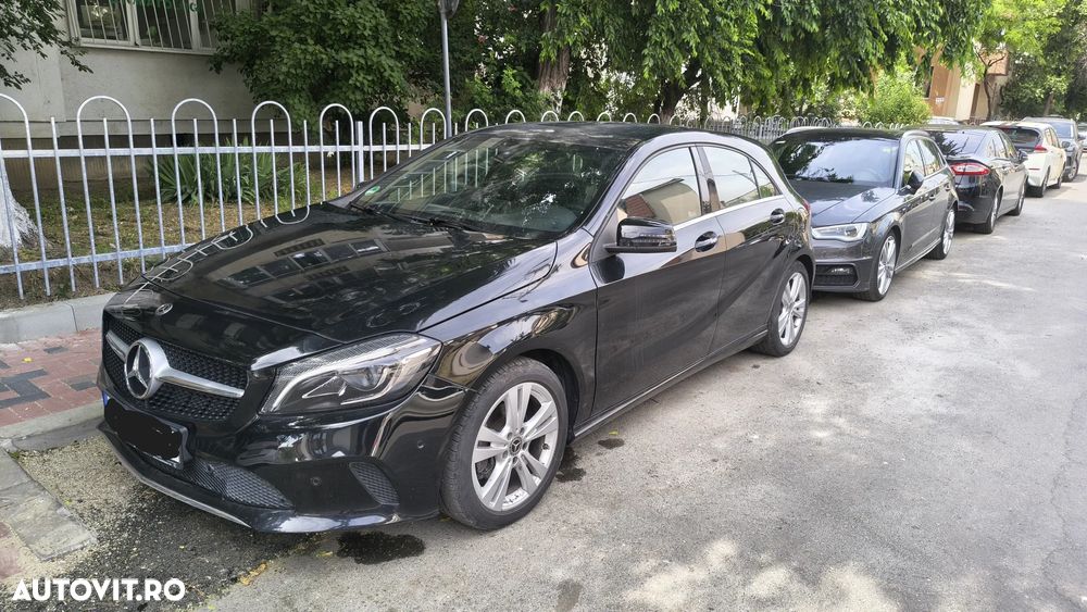 Mercedes-Benz A 180 7G-DCT - 1