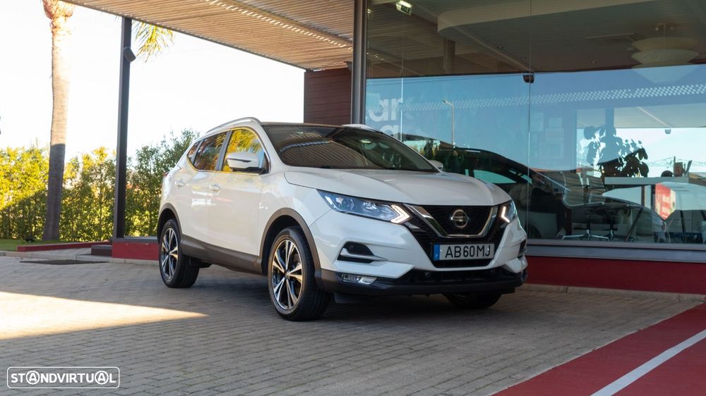 Nissan Qashqai 1.5 dCi N-Connecta J18 - 3