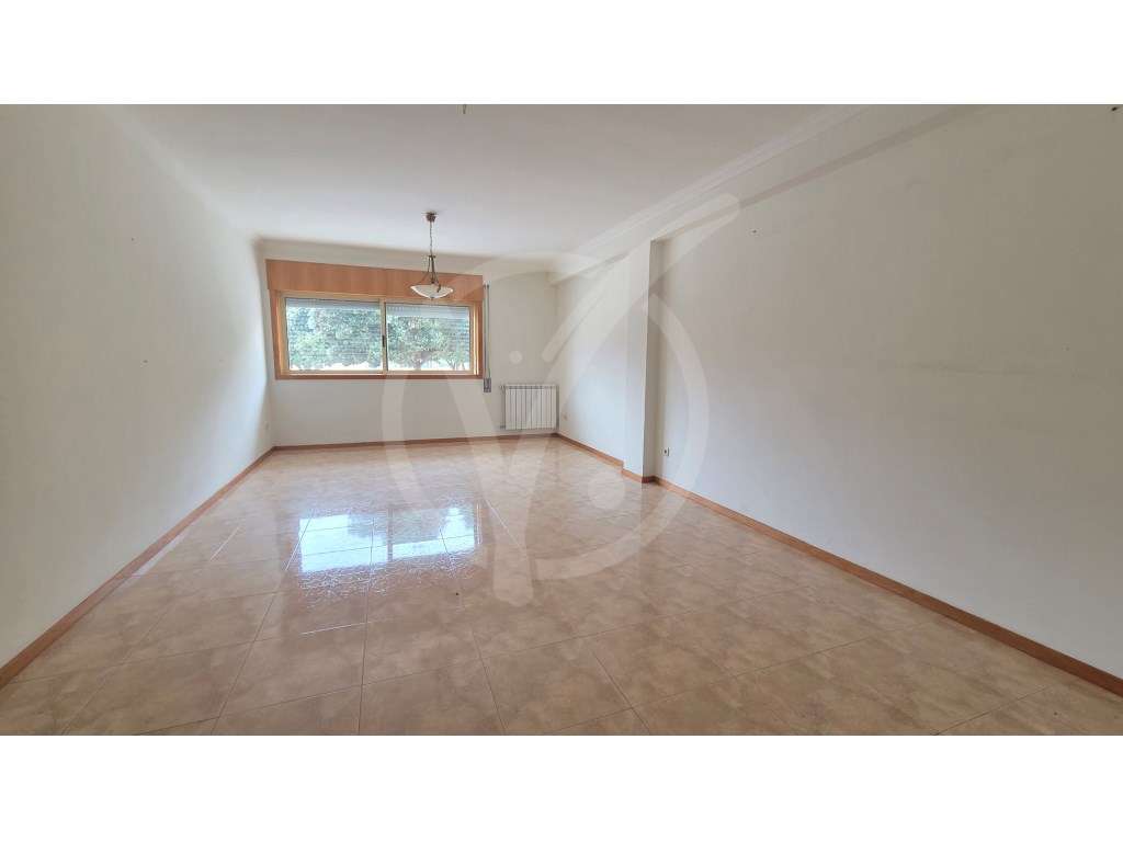 Apartamento T3 a 150 mts da praia em Aver-o-Mar, na Póvoa de Varzim - Grande imagem: 4/9