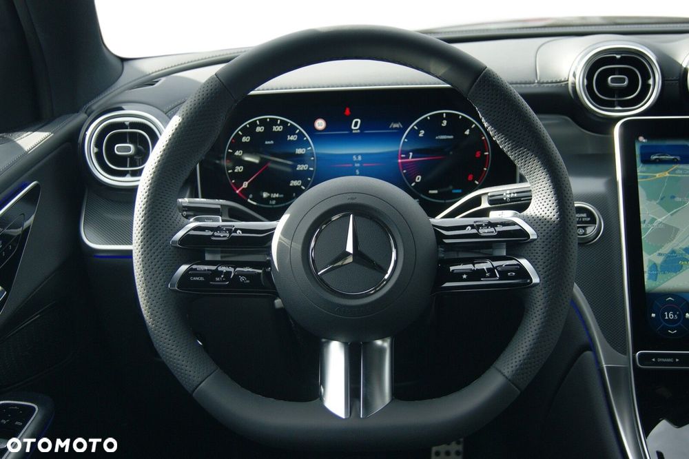 Mercedes-Benz GLC - 9