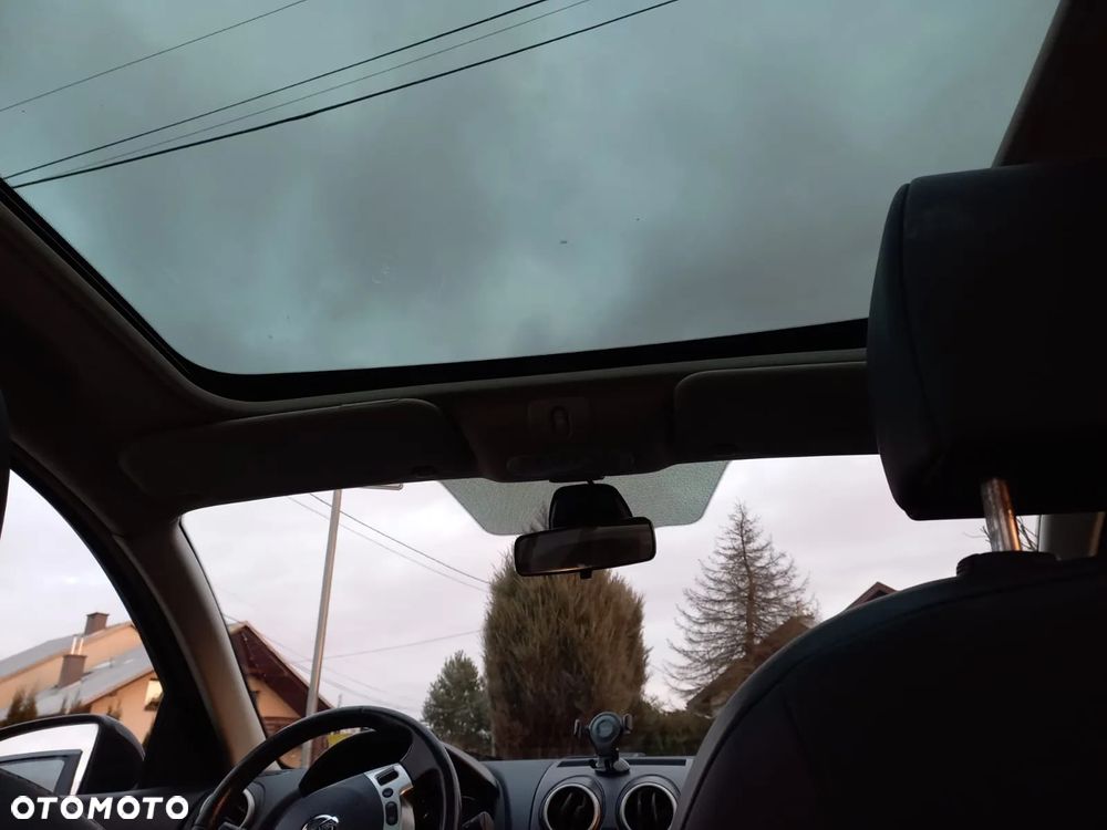 Nissan Qashqai+2 - 30