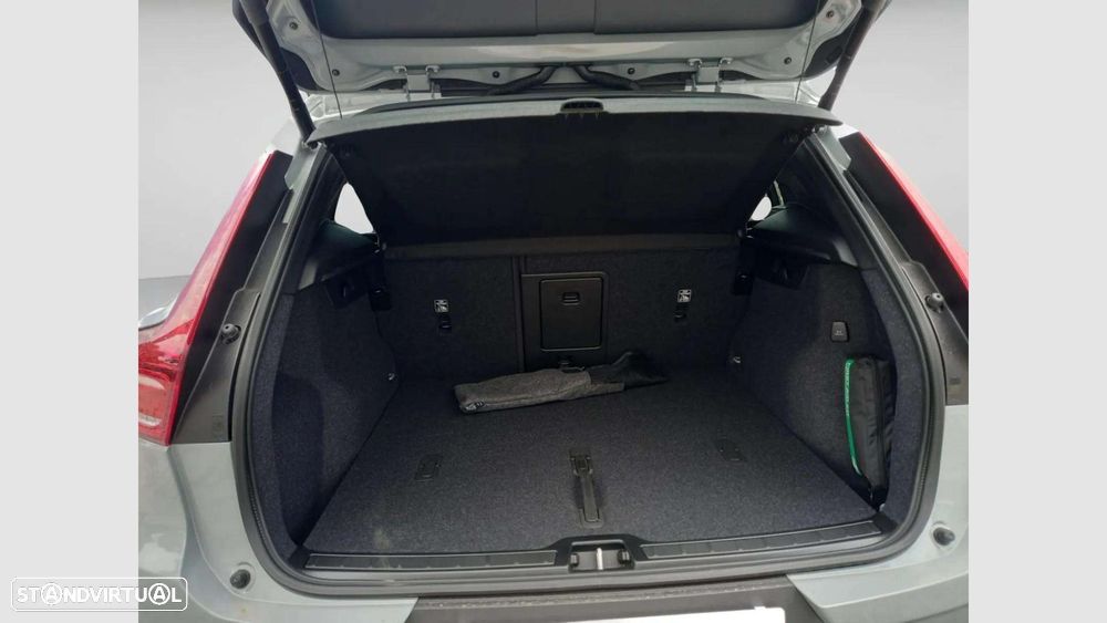 Volvo XC 40 2.0 B3 Plus Dark - 10