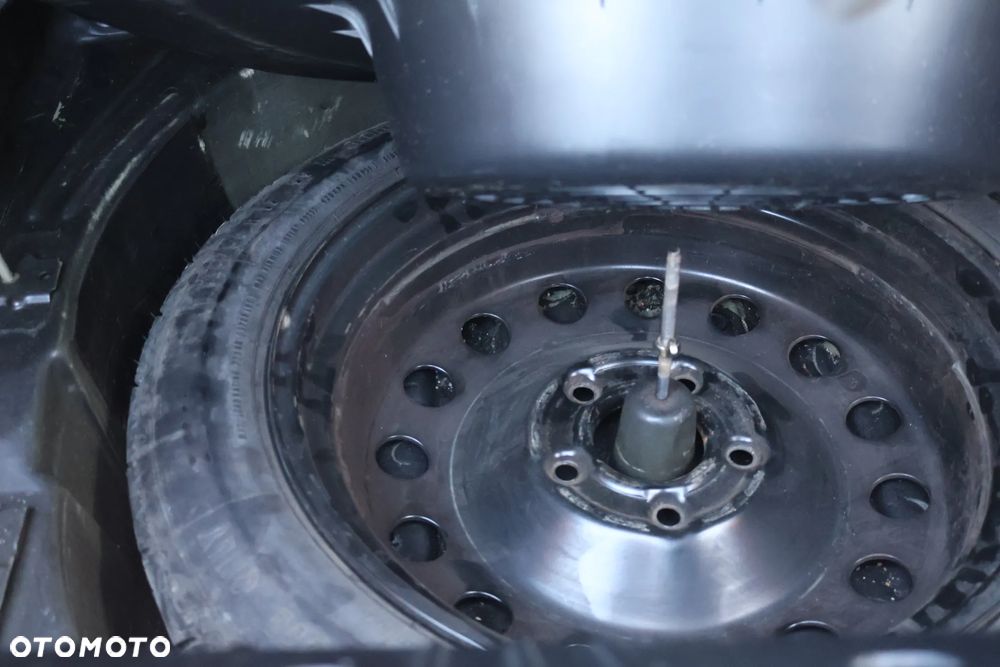 BMW Seria 3 330 Ci Edition Exclusive - 37