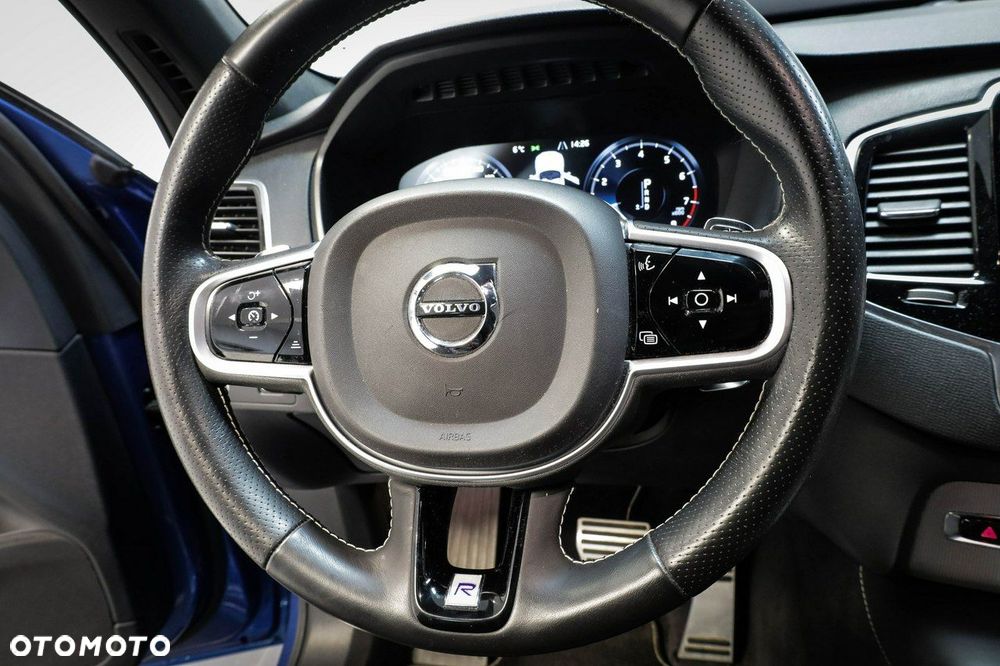 Volvo XC 90 - 18