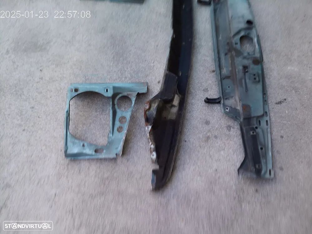 Volvo 244 travessa frente - 8