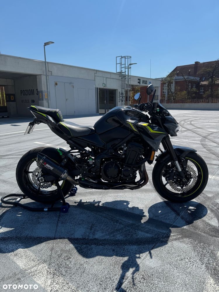 Kawasaki Z 900 - 6