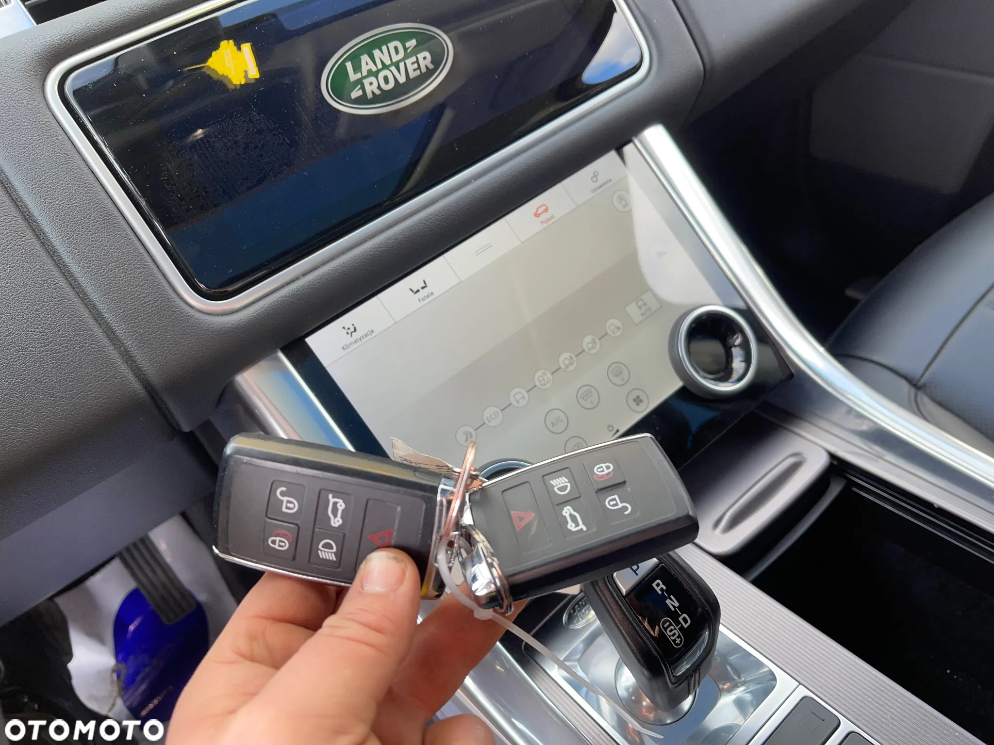 Land Rover Range Rover Sport P400e Hybrid HSE Dynamic - 25
