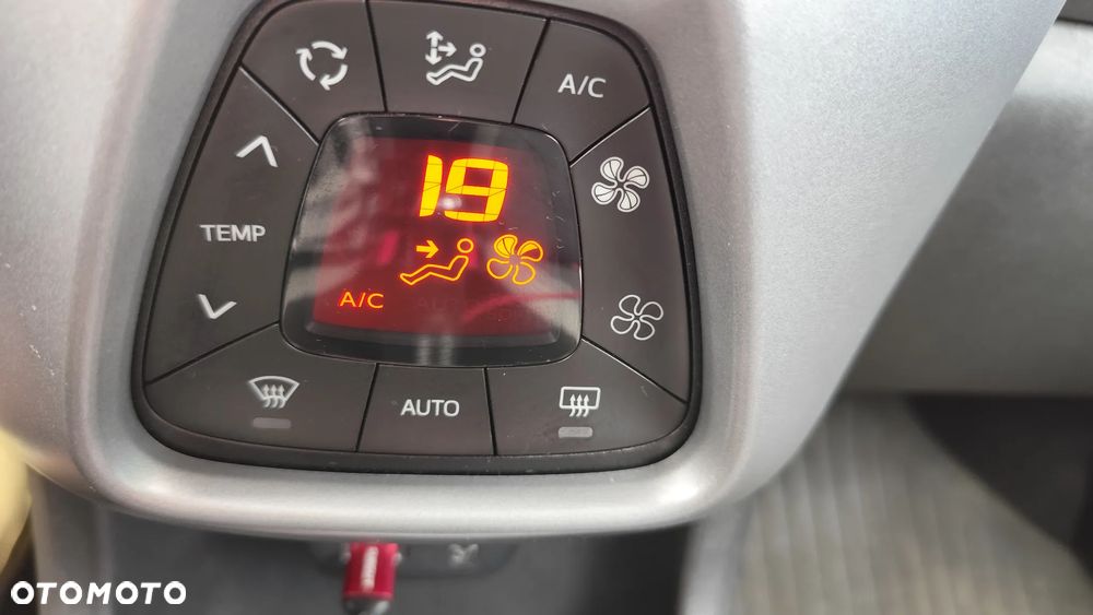 Toyota Aygo - 16