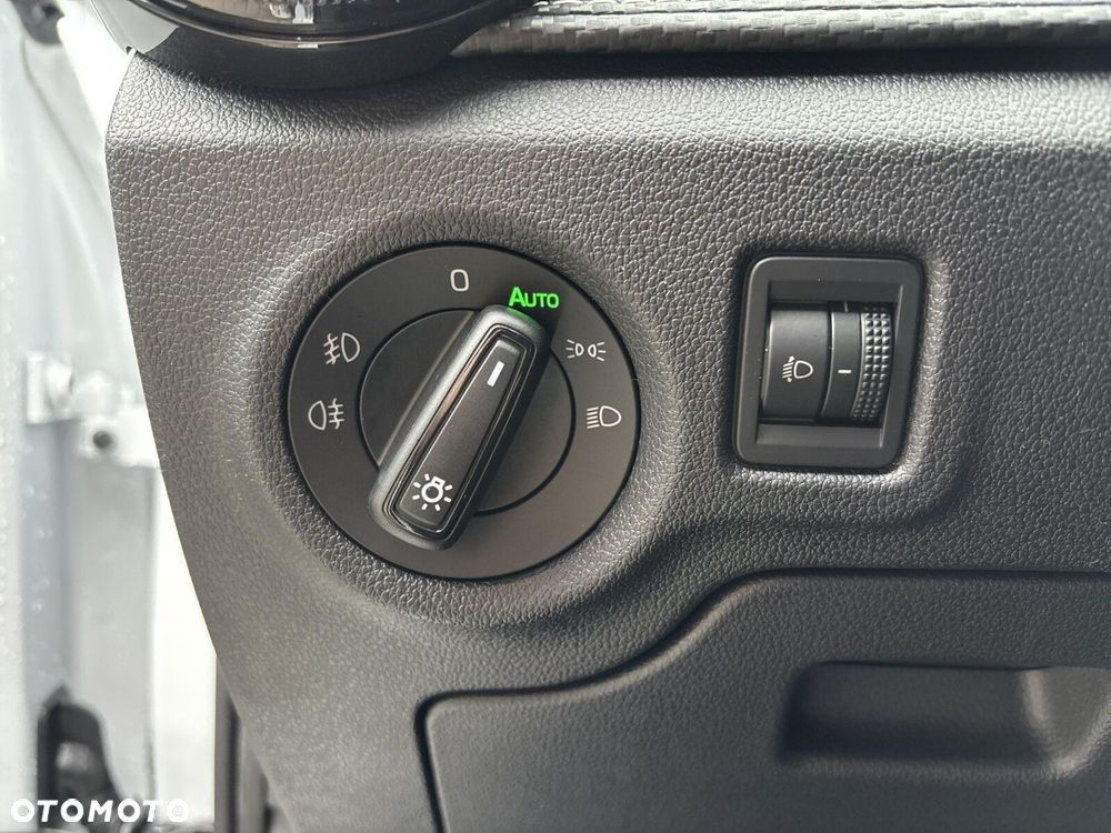 Skoda Fabia 1.0 TSI Monte Carlo DSG - 22