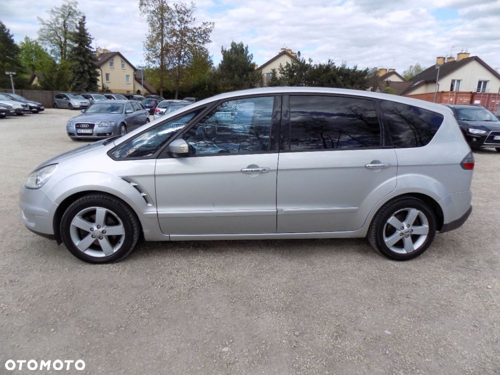 Ford S-Max - 20