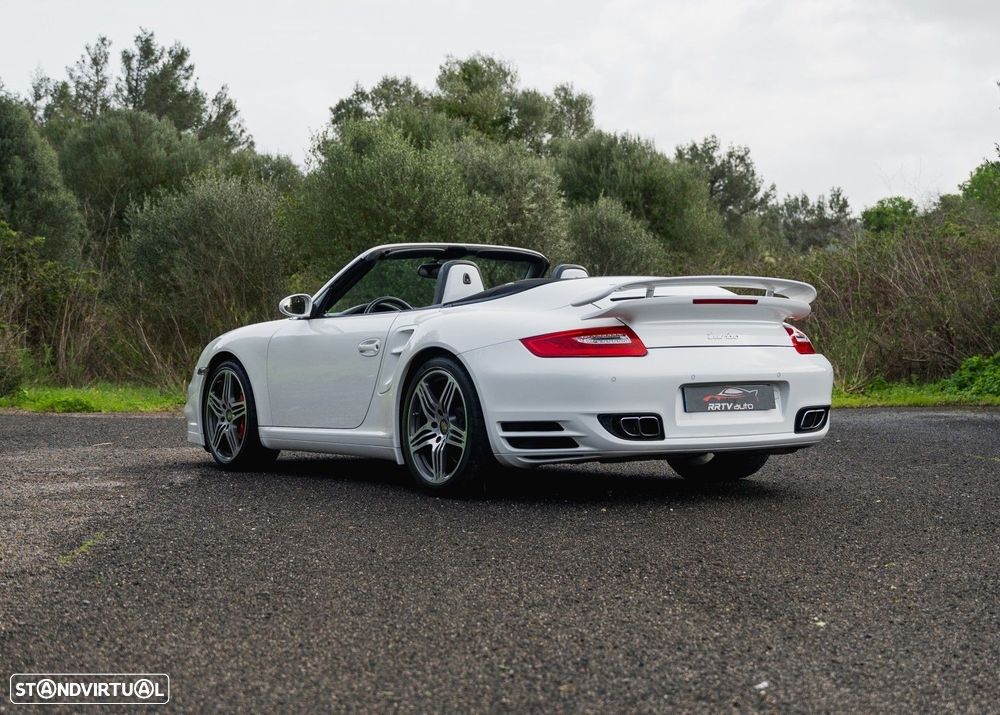 Porsche 911 (997) Turbo Cabriolet - 18