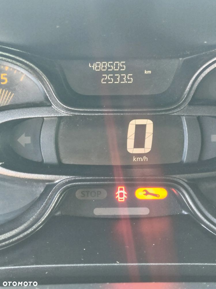 Renault TRAFIC - 15