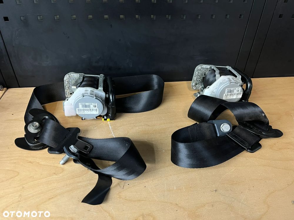 EXPERT III Jumpy III Vivaro IV Pasy bezpieczeństwa przód lewy prawy 98083796XX 98083795XX