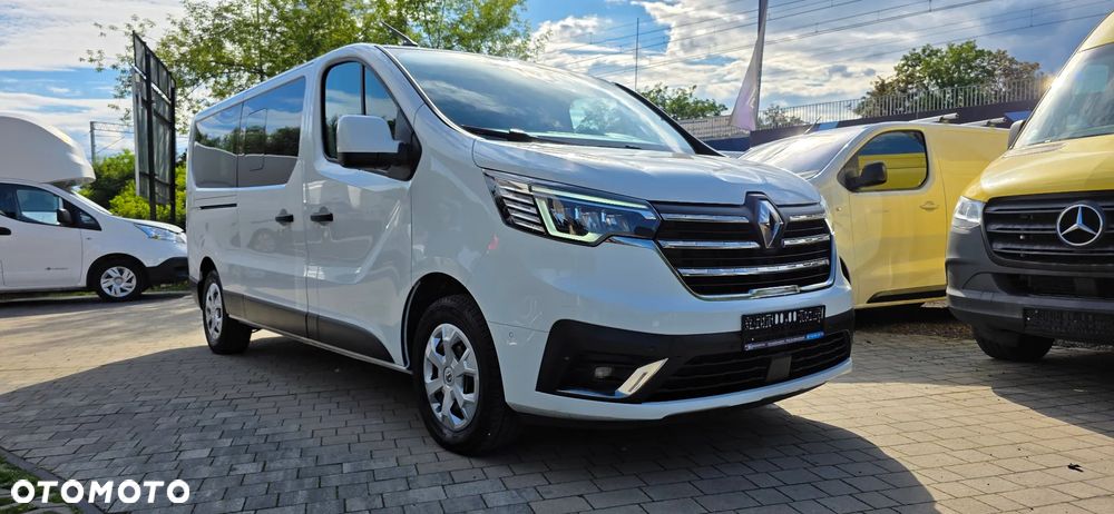 Renault Trafic - 10