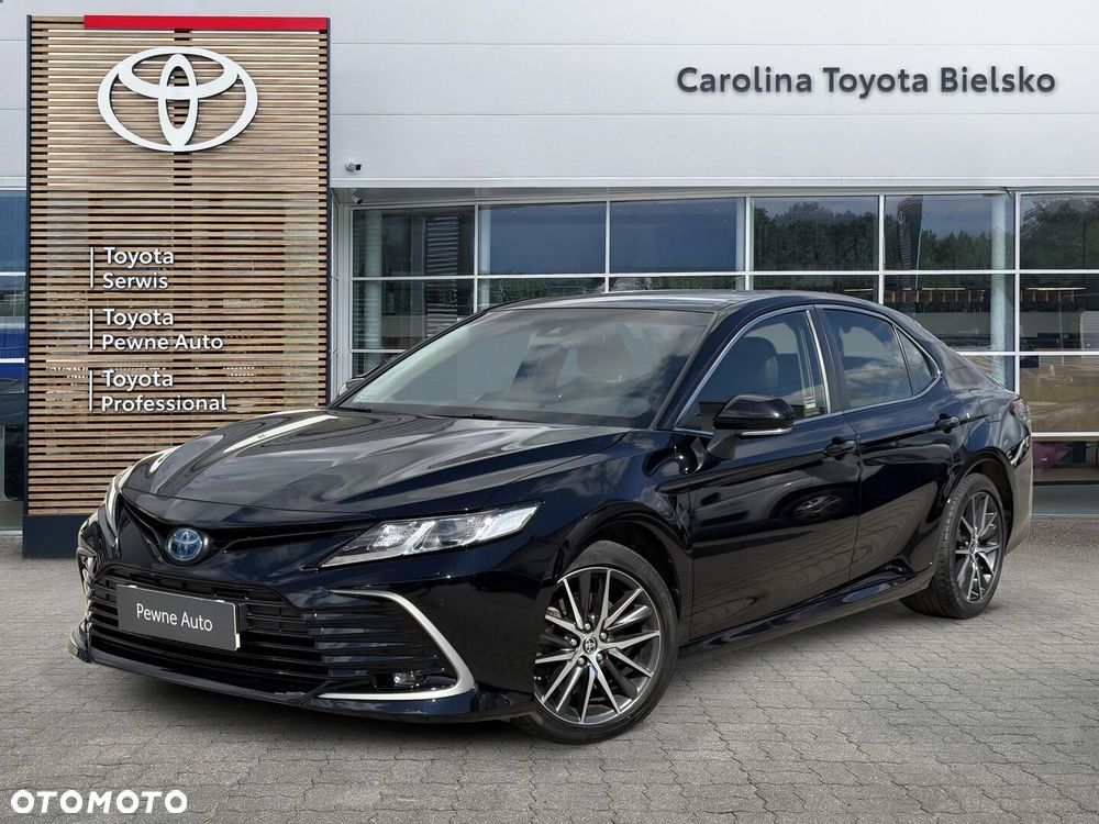 Toyota Camry 2.5 Hybrid Prestige CVT - 2