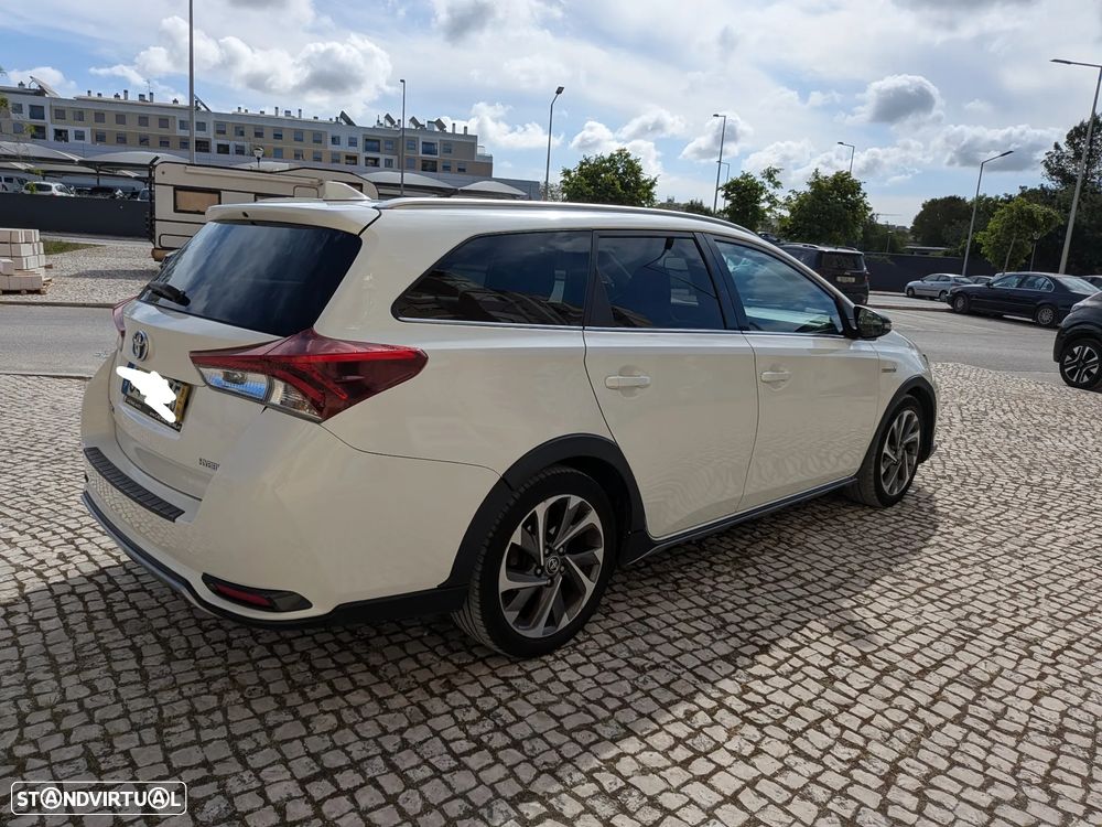 Toyota Auris Touring Sports 1.8 HSD Freestyle - 20