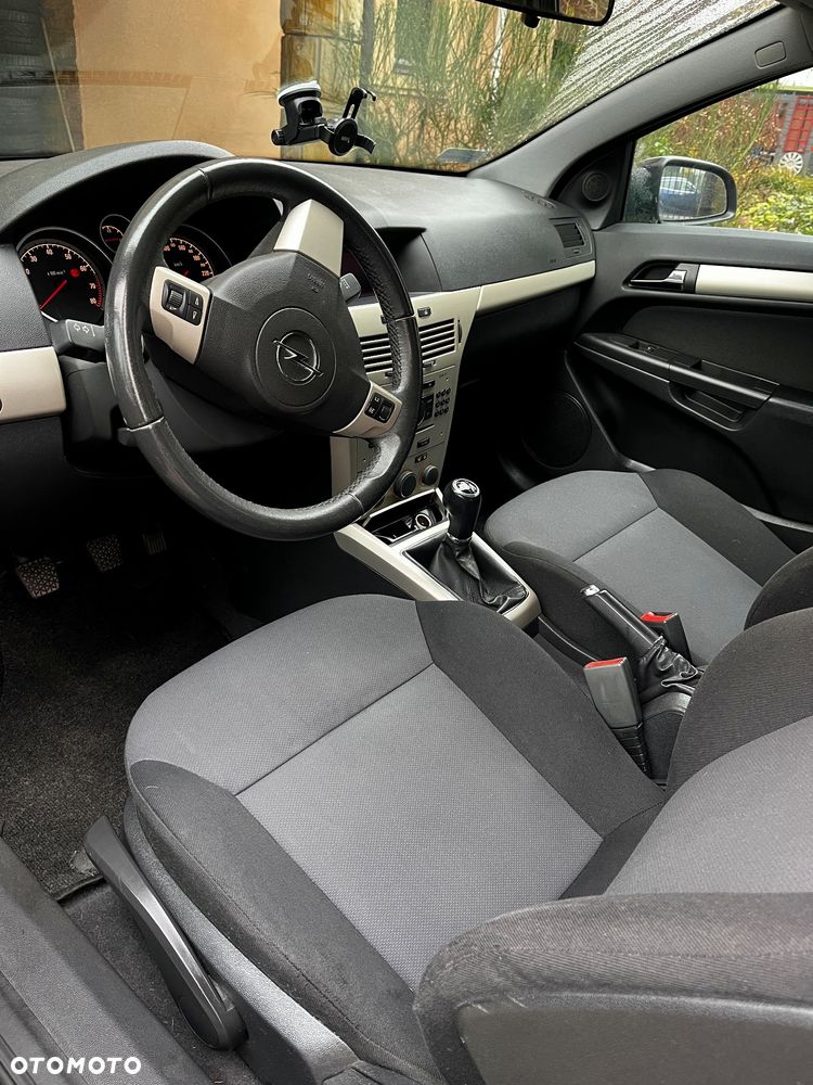 Opel Astra 1.6 Enjoy - 14