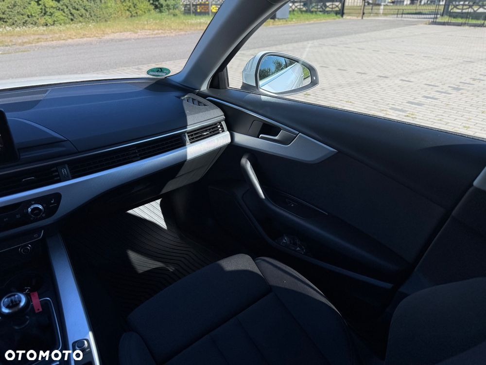 Audi A4 Avant 2.0 TDI DPF S line Sportpaket - 15