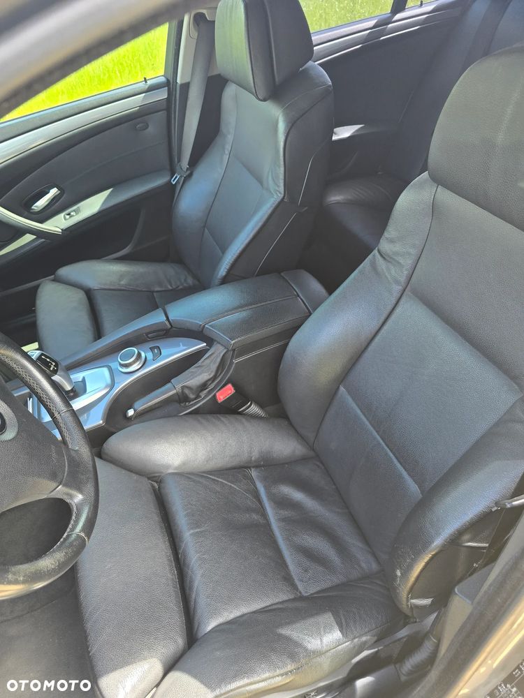 BMW Seria 5 530d xDrive - 10