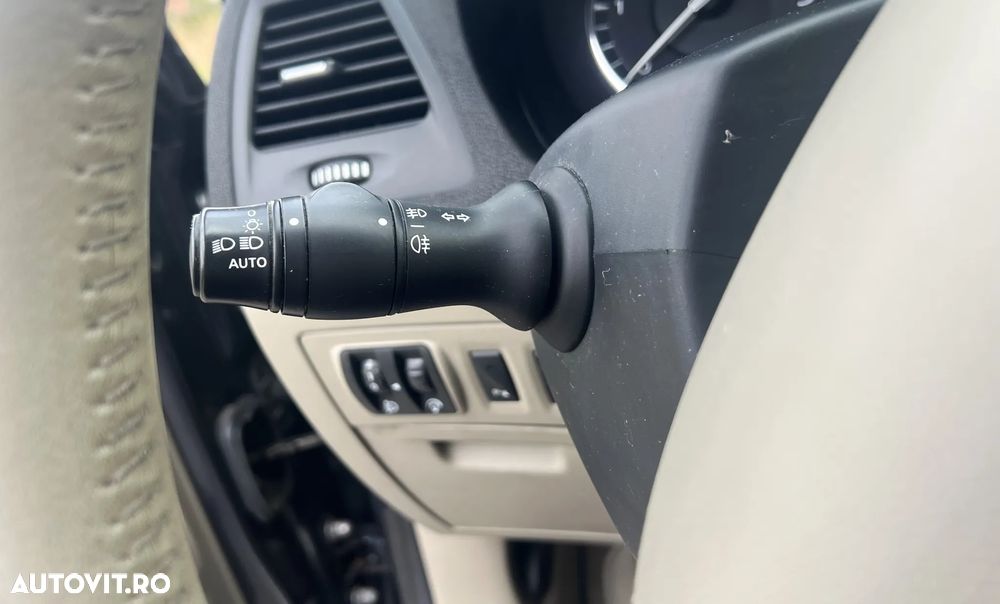 Renault Laguna ENERGY dCi 130 FAP Start & Stop Bose Edition - 13