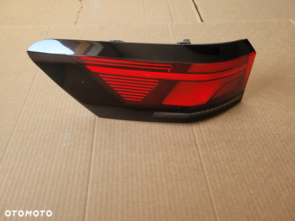 LAMPA LED TYŁ TYLNA LEWA VW PASSAT B9 3J0945095