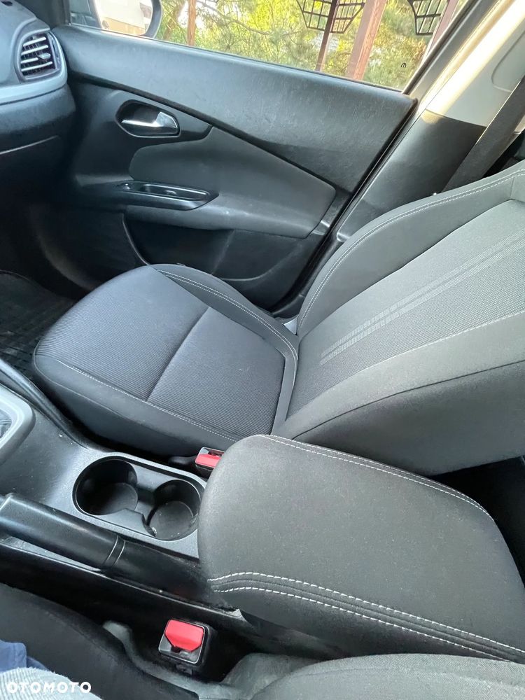 Fiat Tipo 1.4 16v Easy - 4